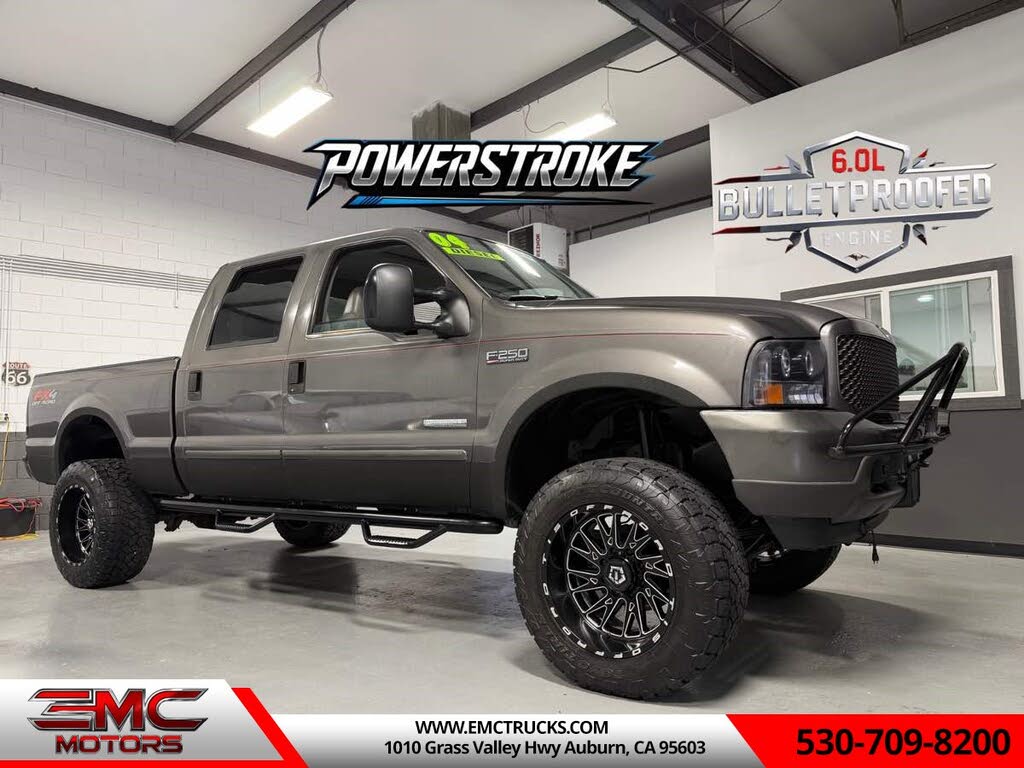 2004 Ford F-250 Super Duty Lariat Crew Cab 4WD