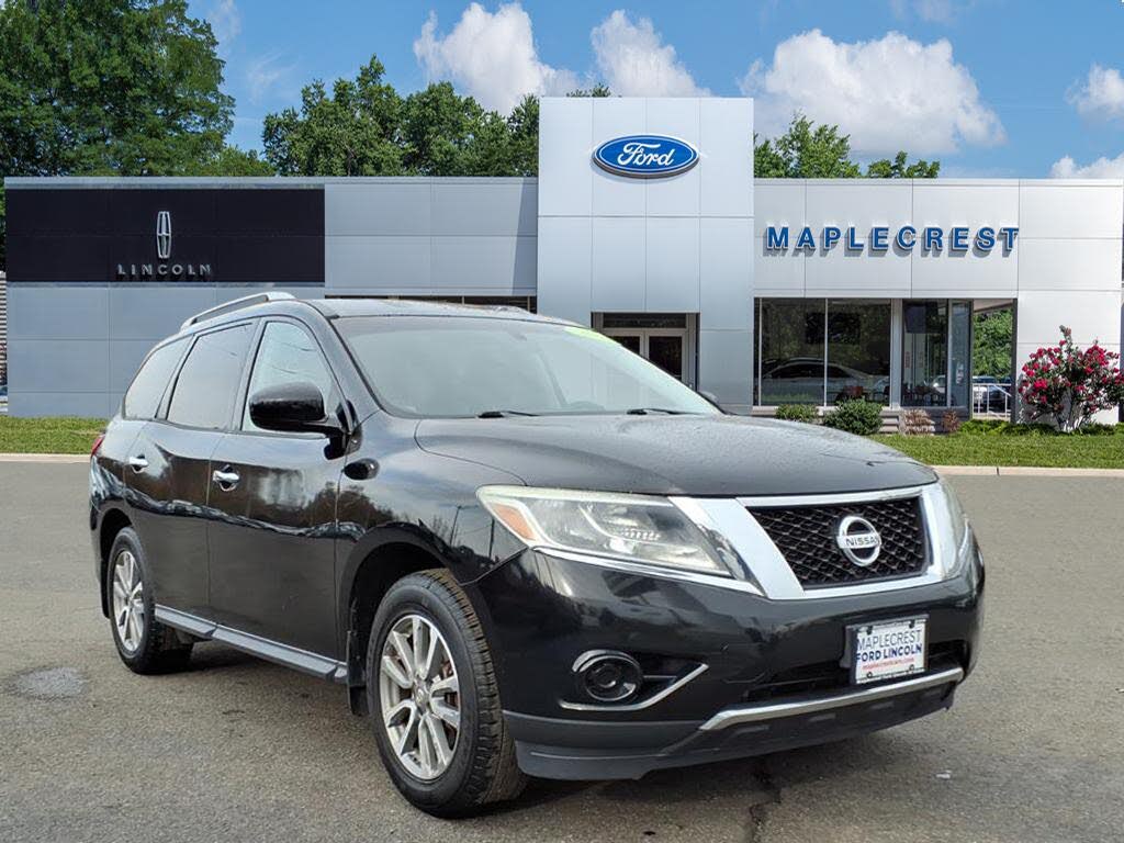 2013 Nissan Pathfinder SV 4WD