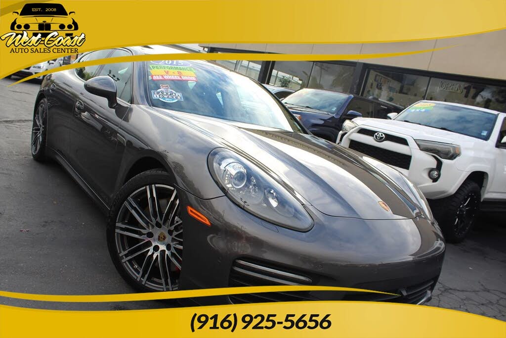 2015 Porsche Panamera GTS