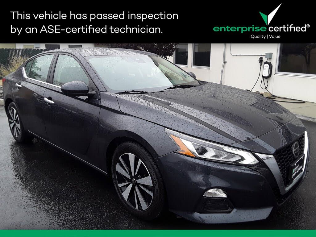 2022 Nissan Altima 2.5 SV FWD