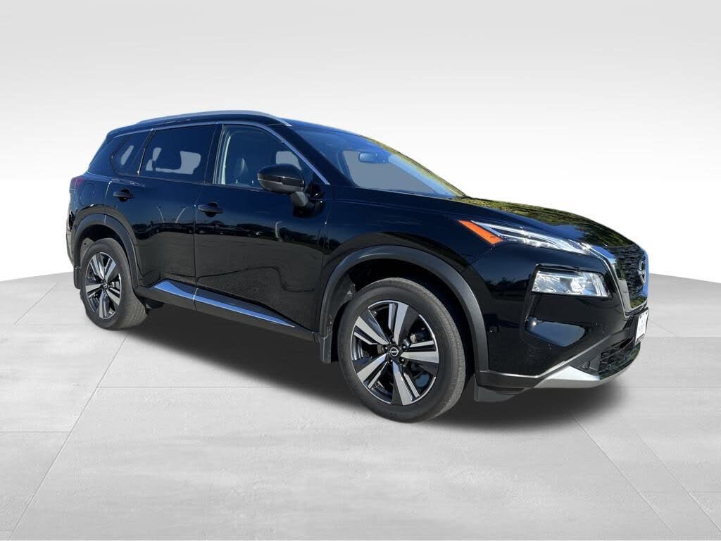 2022 Nissan Rogue Platinum AWD