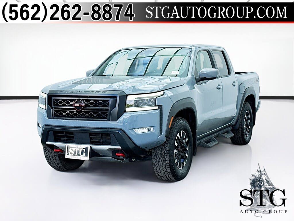 2023 Nissan Frontier PRO-4X Crew Cab 4WD