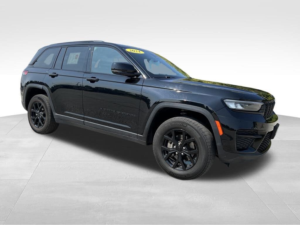 2024 Jeep Grand Cherokee Altitude 4WD