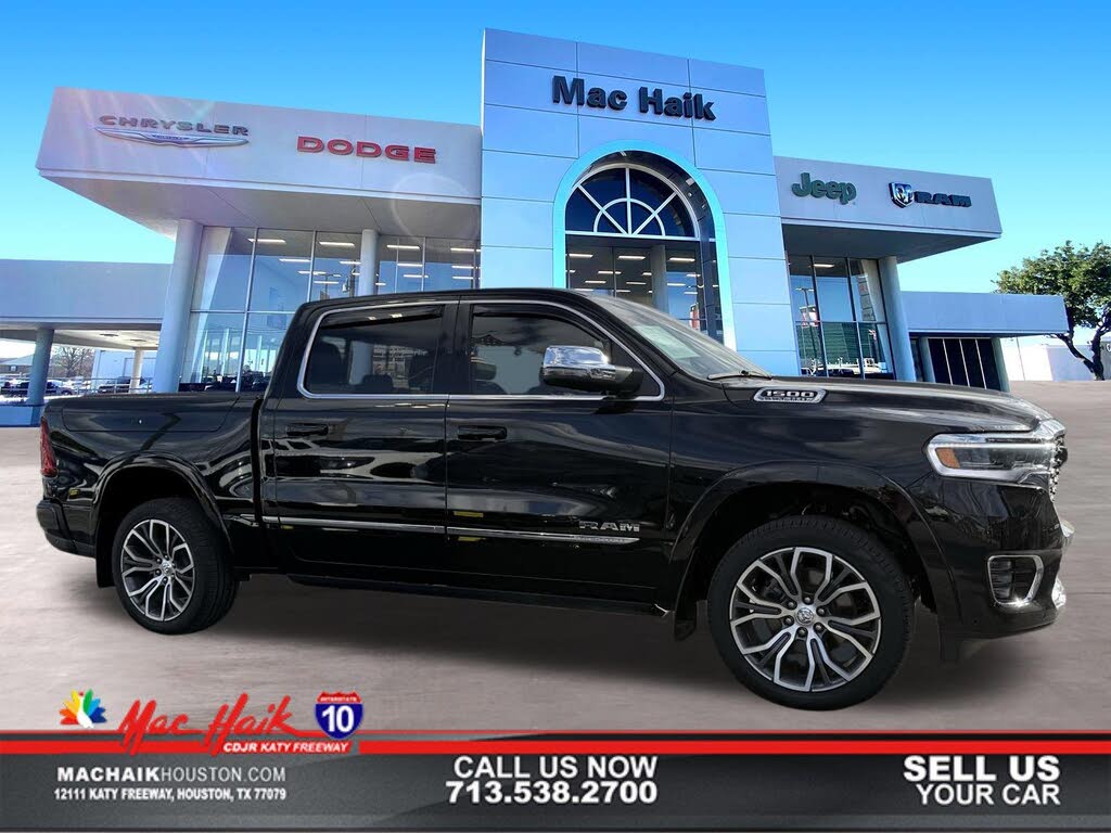 2025 RAM 1500 Tungsten Crew Cab 4WD