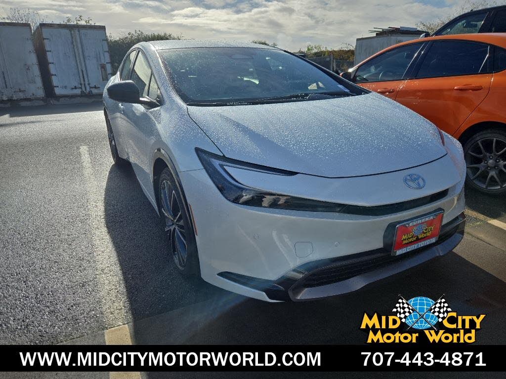 2026 Toyota Prius XLE FWD