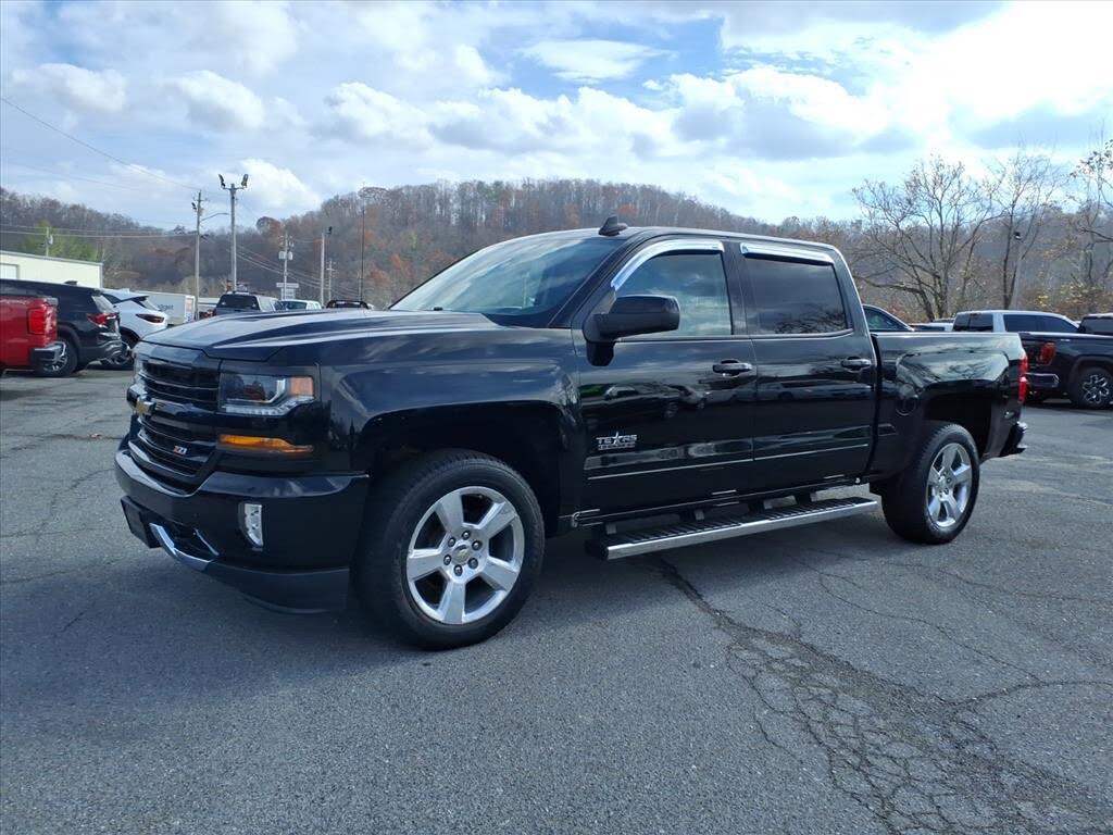 2018 Chevrolet Silverado 1500 LT Crew Cab 4WD