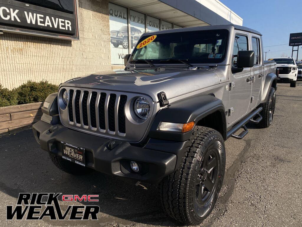 2020 Jeep Gladiator Sport S Crew Cab 4WD