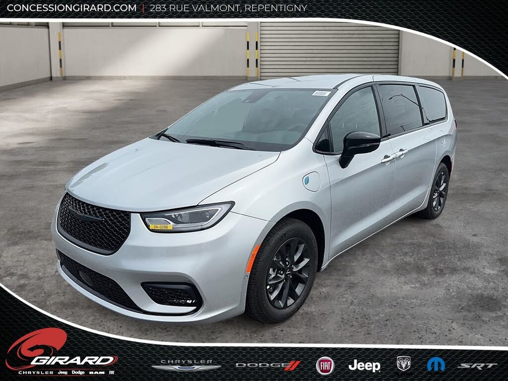 2024 Chrysler Pacifica Hybrid S Appearance FWD