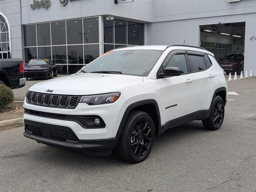 2026 Jeep Compass Latitude Altitude 4WD