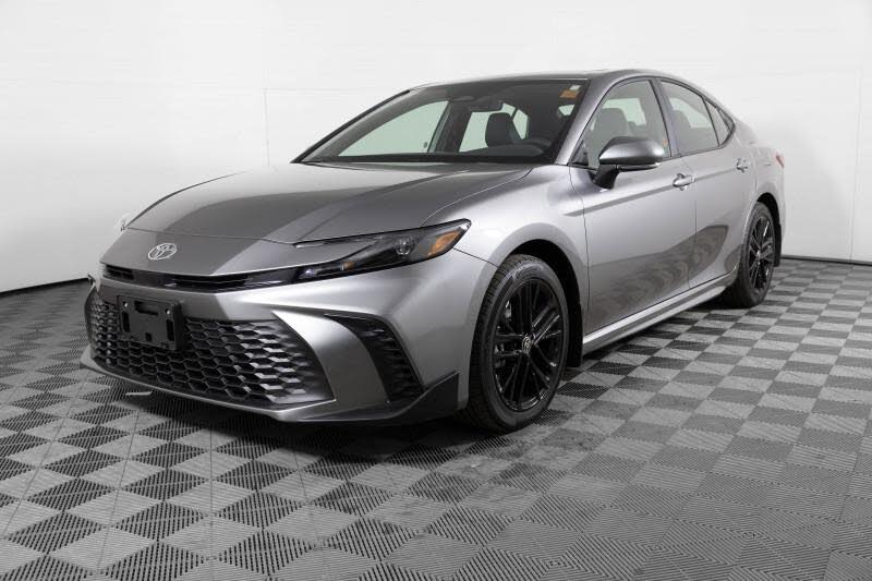 2026 Toyota Camry SE AWD