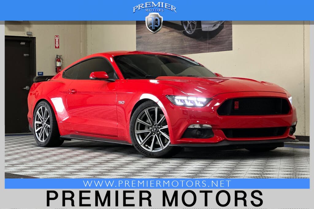 2015 Ford Mustang GT Premium Coupe RWD
