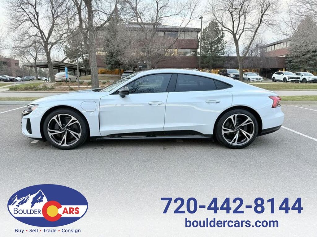 2022 Audi e-tron GT Premium Plus quattro AWD