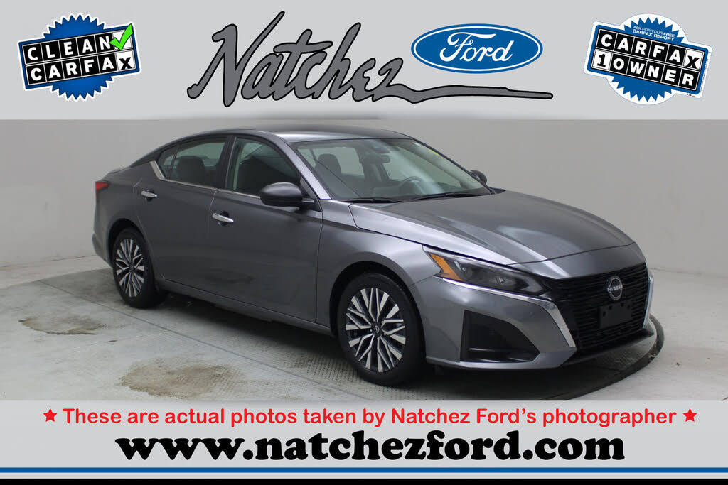 2024 Nissan Altima 2.5 SV FWD