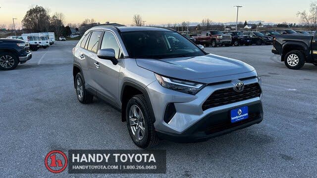 2025 Toyota RAV4 Hybrid XLE AWD