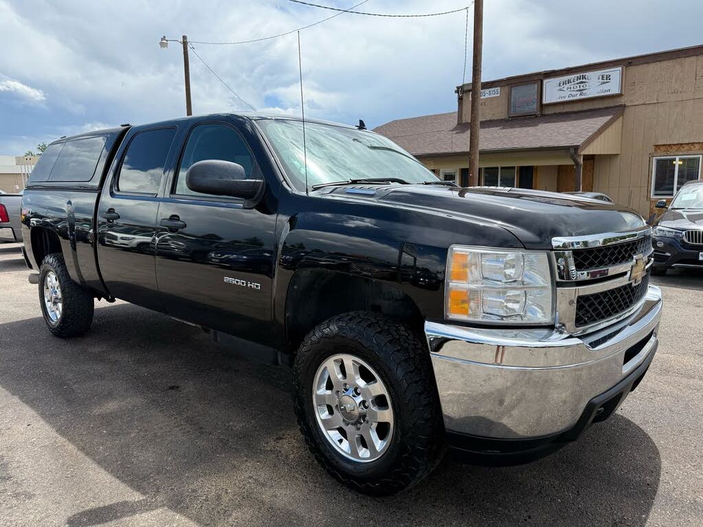 2011 Chevrolet Silverado 2500HD LT Crew Cab 4WD
