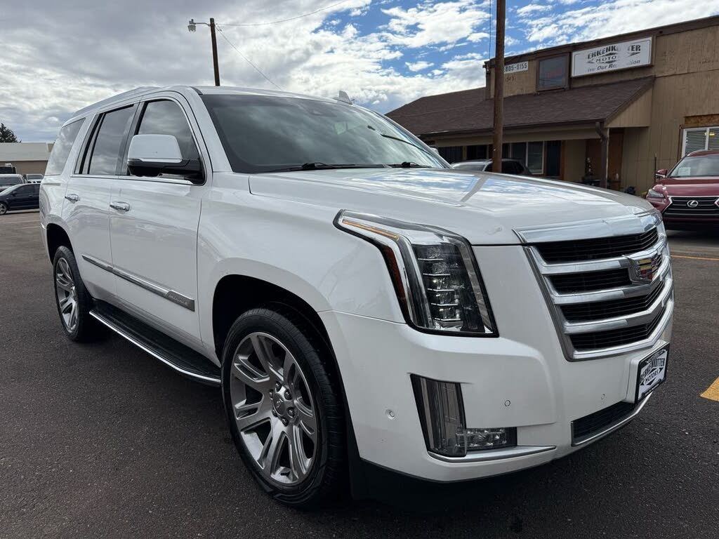 2018 Cadillac Escalade Luxury 4WD