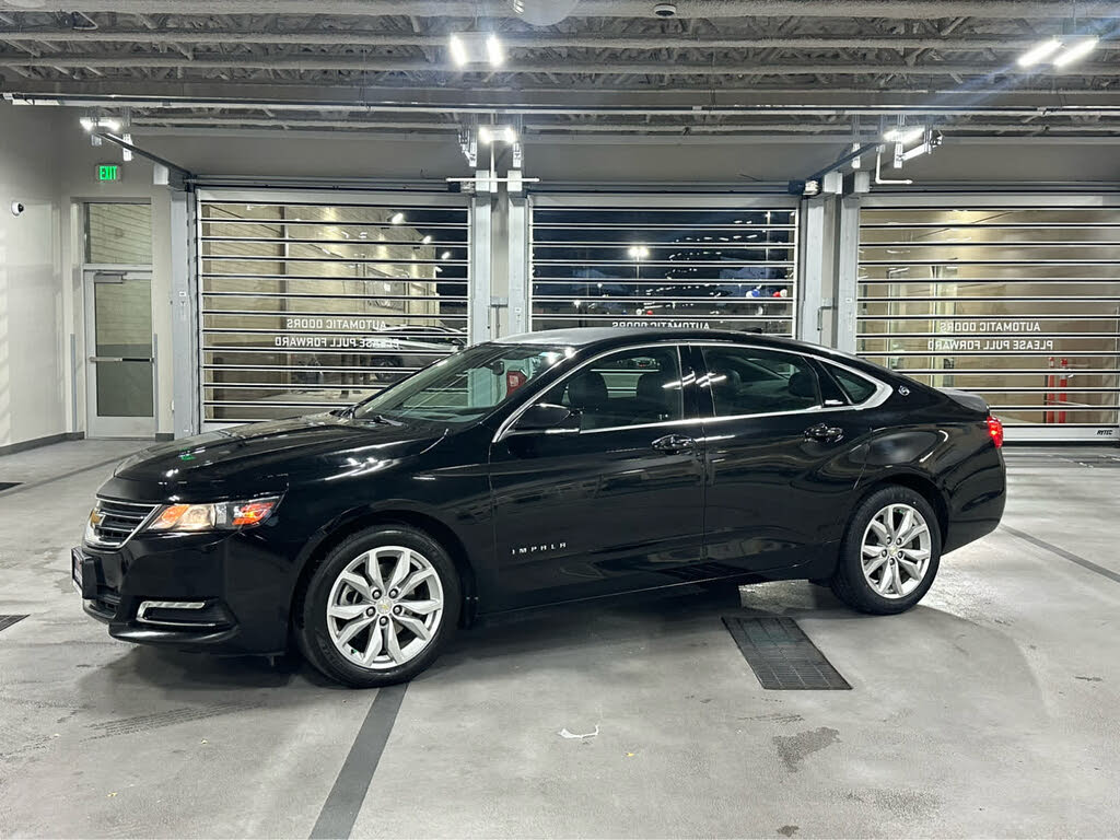 2019 Chevrolet Impala LT FWD