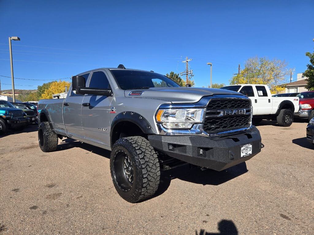 2022 RAM 2500 Tradesman Crew Cab LB 4WD