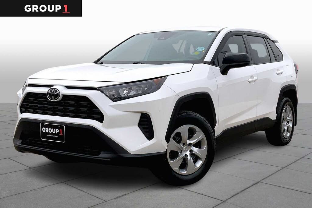 2022 Toyota RAV4 LE FWD