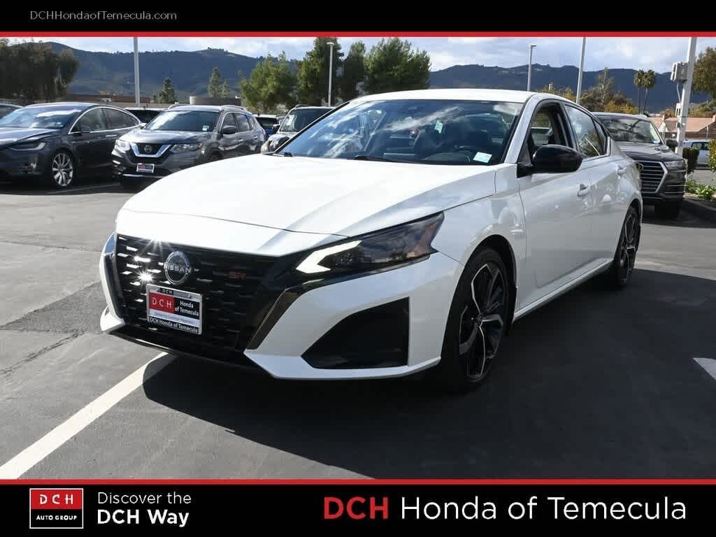 2023 Nissan Altima 2.5 SR FWD