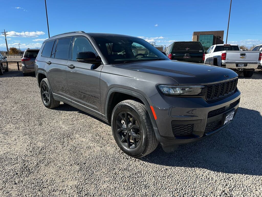 2024 Jeep Grand Cherokee L Altitude 4WD