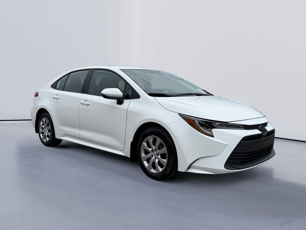 2024 Toyota Corolla LE FWD