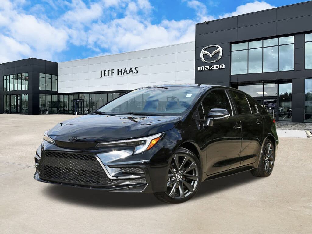 2024 Toyota Corolla SE FWD