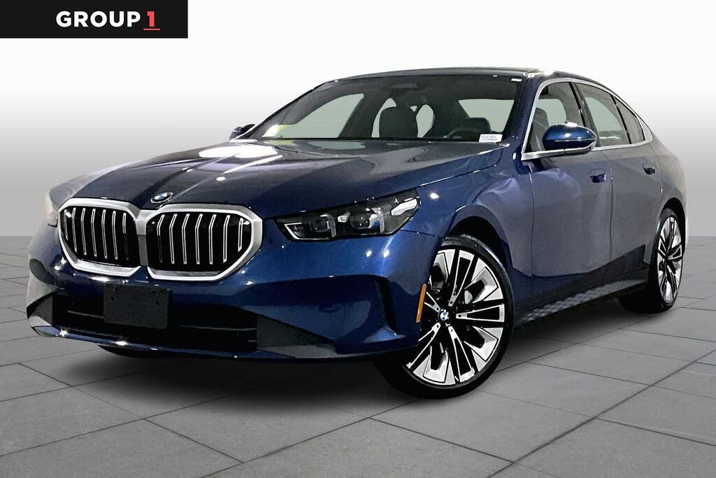 2025 BMW 5 Series 530i xDrive