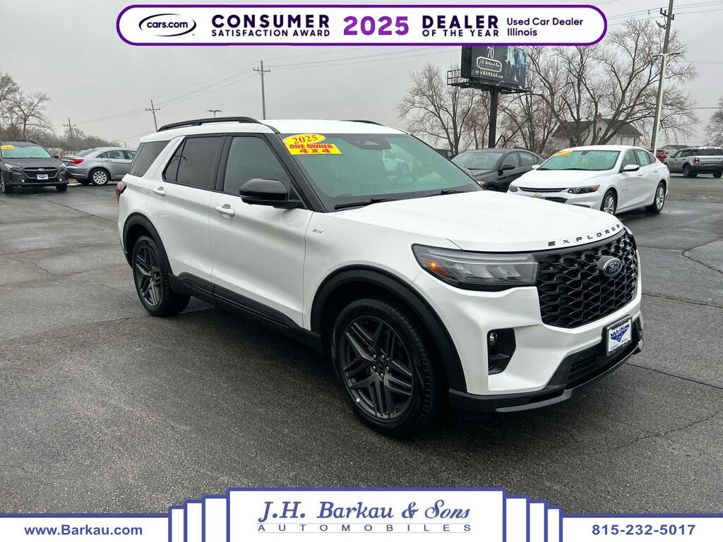 2025 Ford Explorer ST-Line AWD