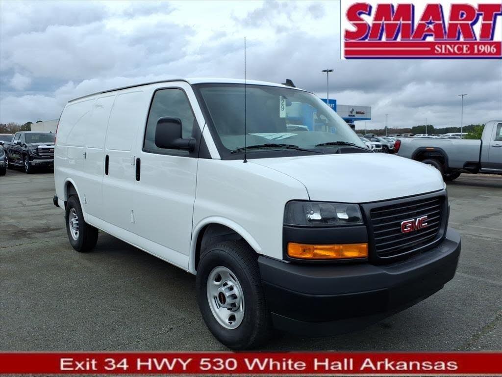 2025 GMC Savana Cargo 2500 RWD