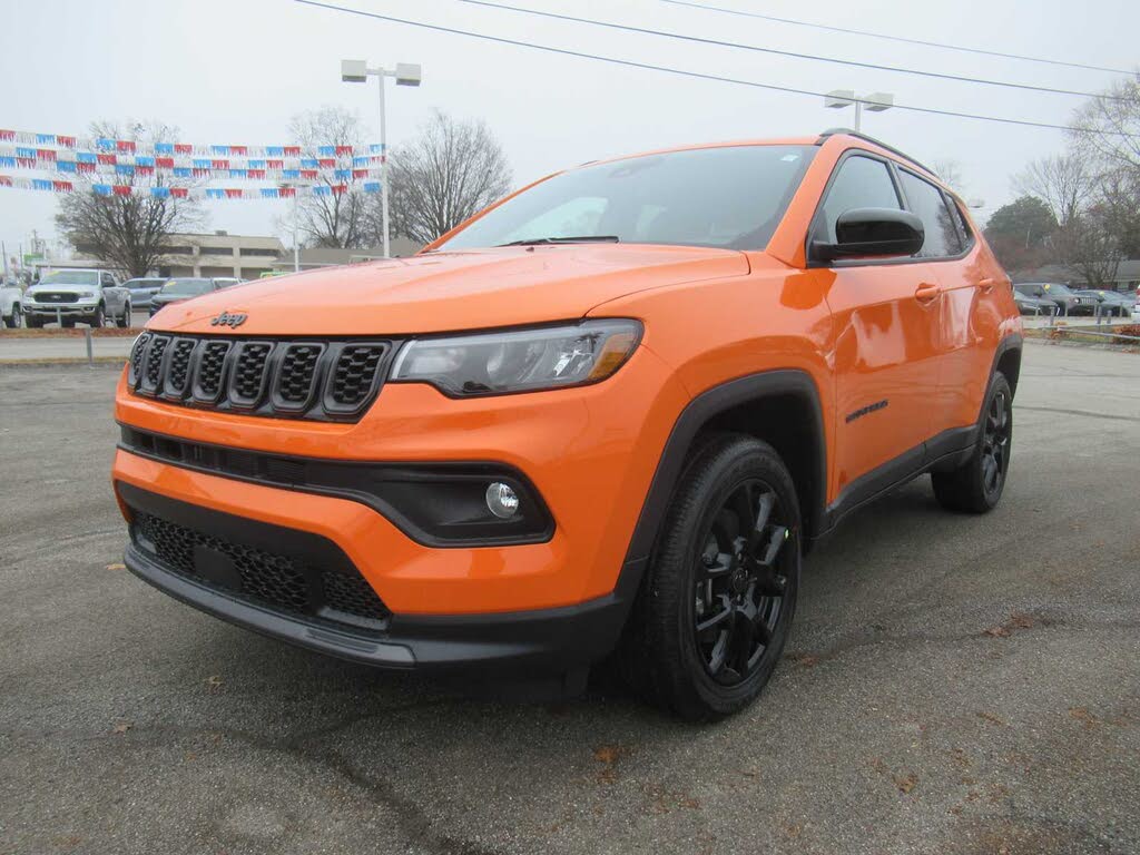 2026 Jeep Compass Latitude Altitude 4WD