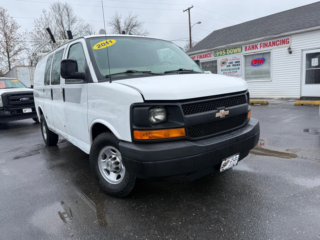 2011 Chevrolet Express Cargo 2500 RWD
