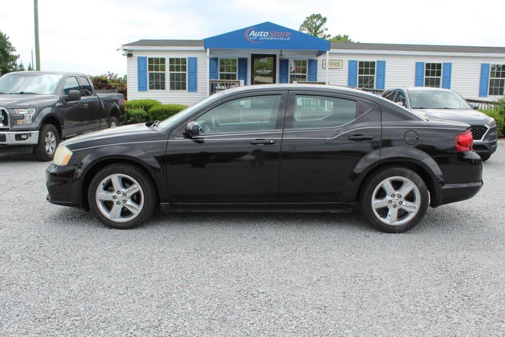 2013 Dodge Avenger SXT FWD