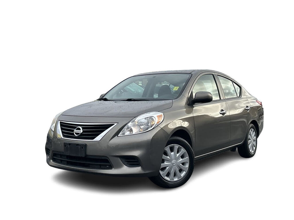 2013 Nissan Versa 1.6 SV