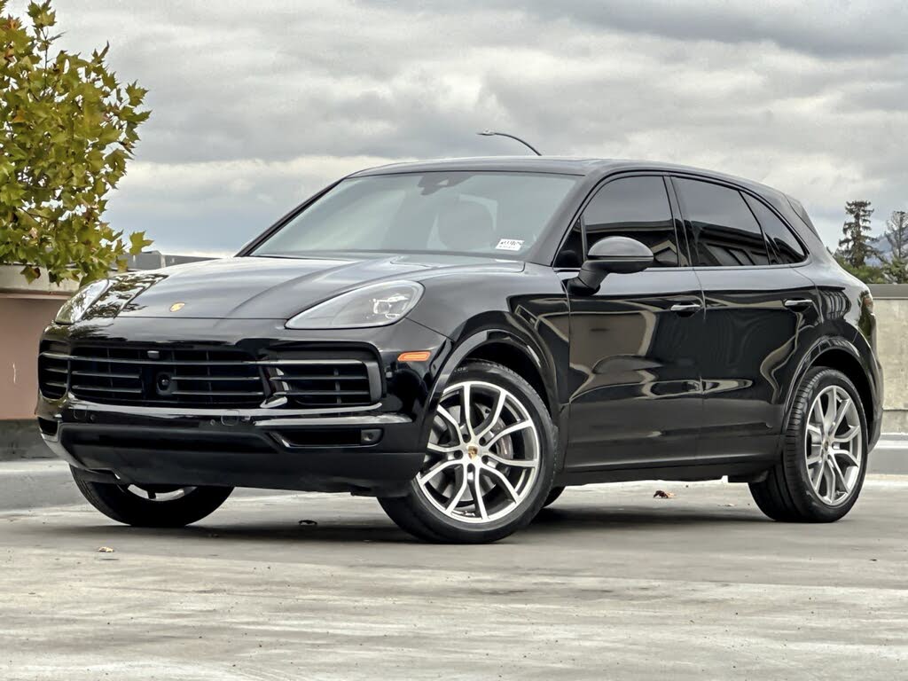 2023 Porsche Cayenne AWD