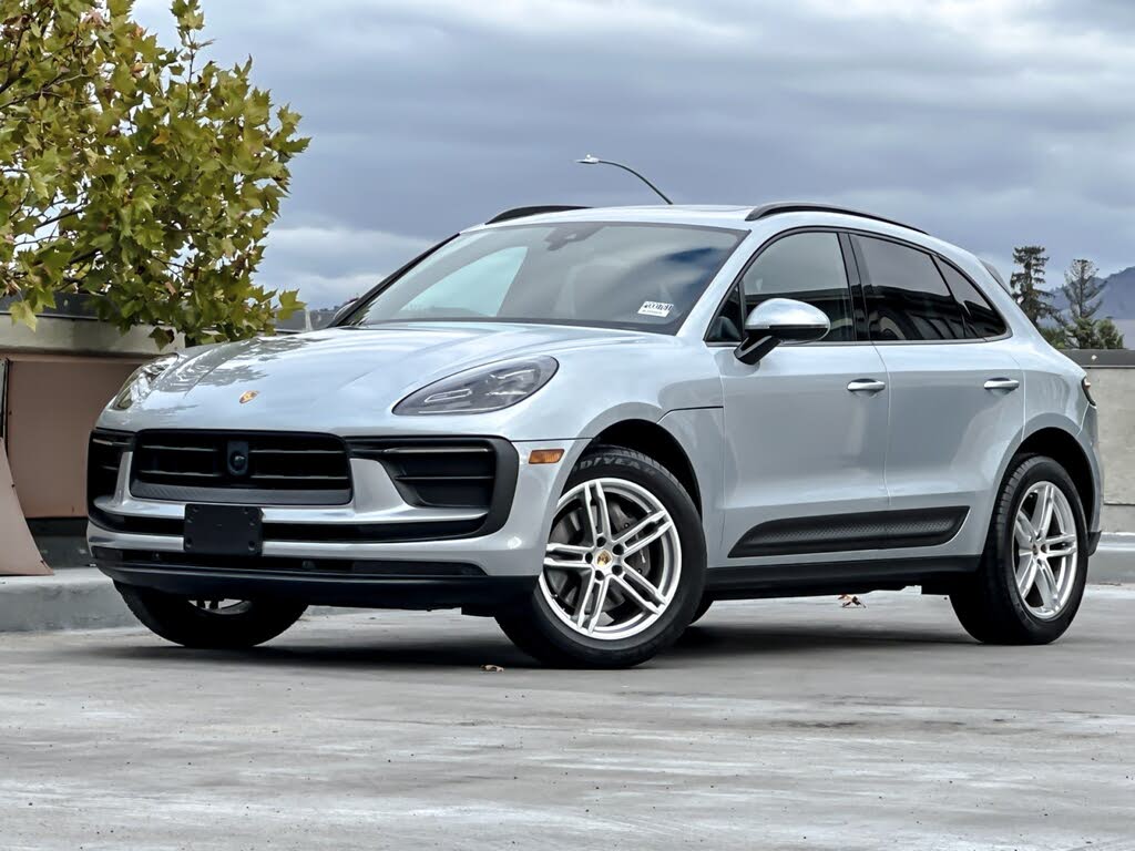 2024 Porsche Macan AWD