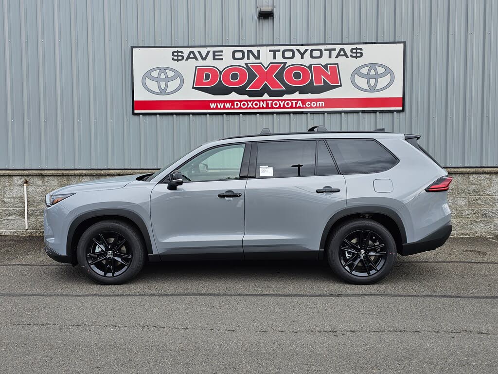 2025 Toyota Grand Highlander Hybrid Nightshade AWD