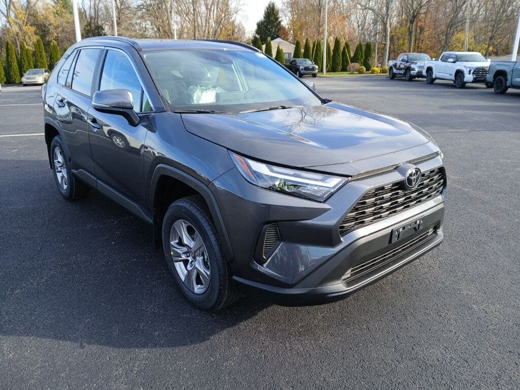 2025 Toyota RAV4 XLE AWD