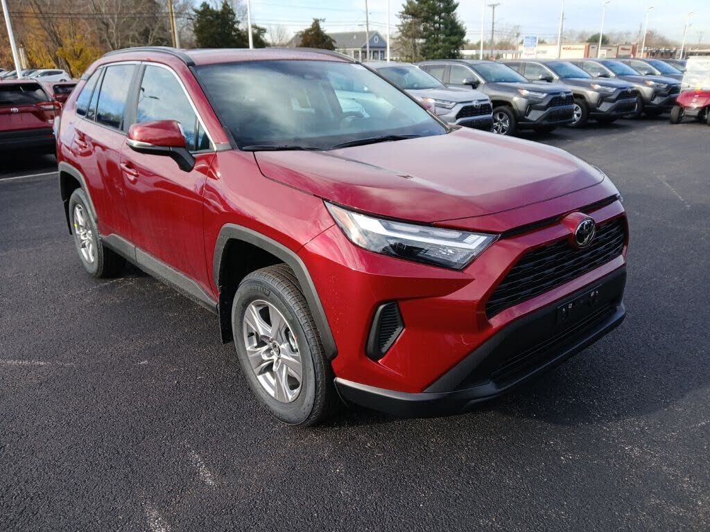 2025 Toyota RAV4 XLE AWD
