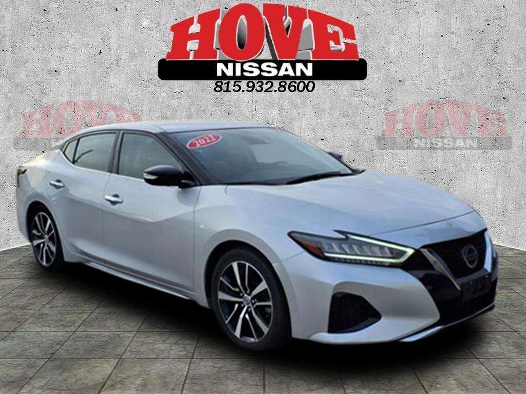 2022 Nissan Maxima SV FWD