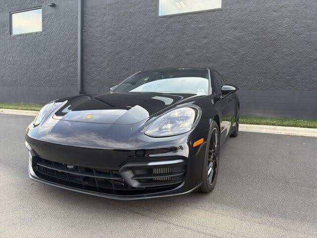 2022 Porsche Panamera Platinum Edition RWD