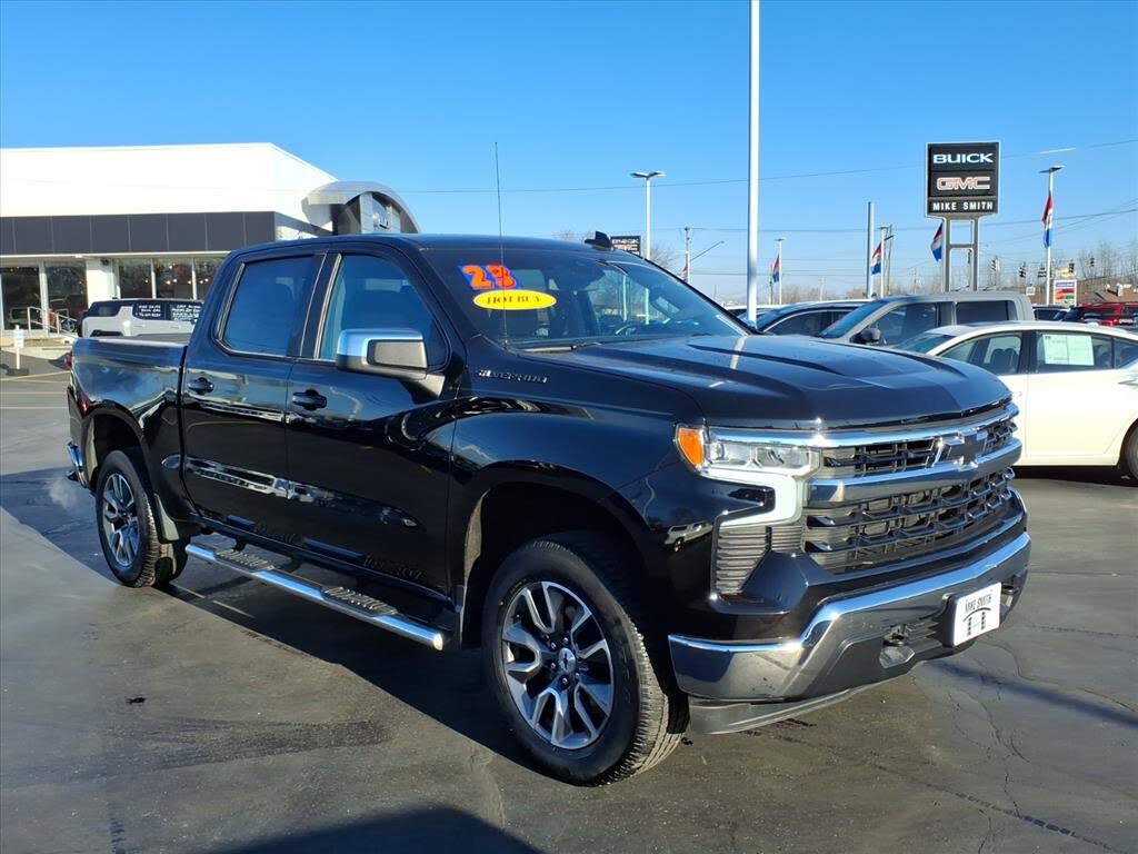 2023 Chevrolet Silverado 1500 LT Crew Cab 4WD