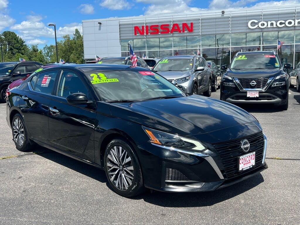 2023 Nissan Altima 2.5 SV FWD