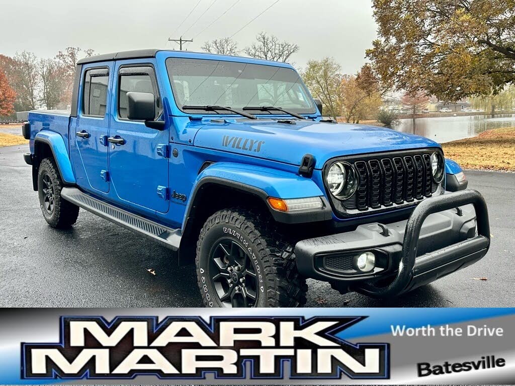 2024 Jeep Gladiator Willys Crew Cab 4WD
