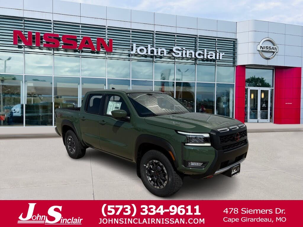 2025 Nissan Frontier PRO-4X Crew Cab 4WD