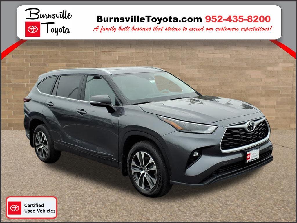 2025 Toyota Highlander Hybrid XLE AWD