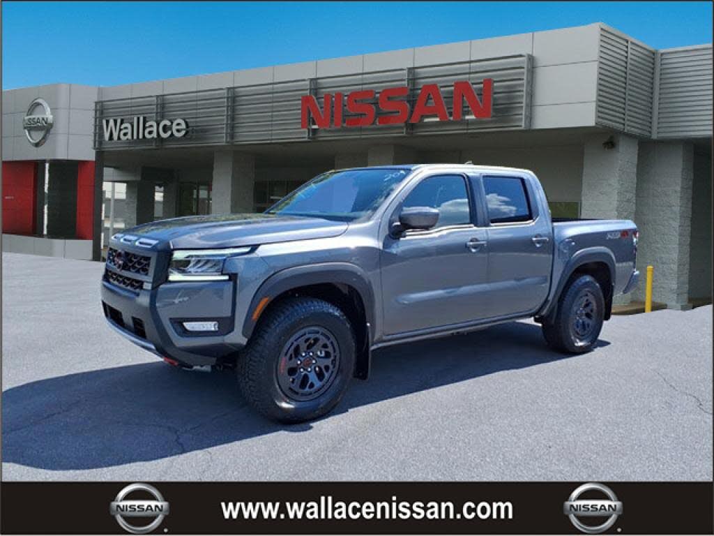 2026 Nissan Frontier PRO-4X Crew Cab 4WD