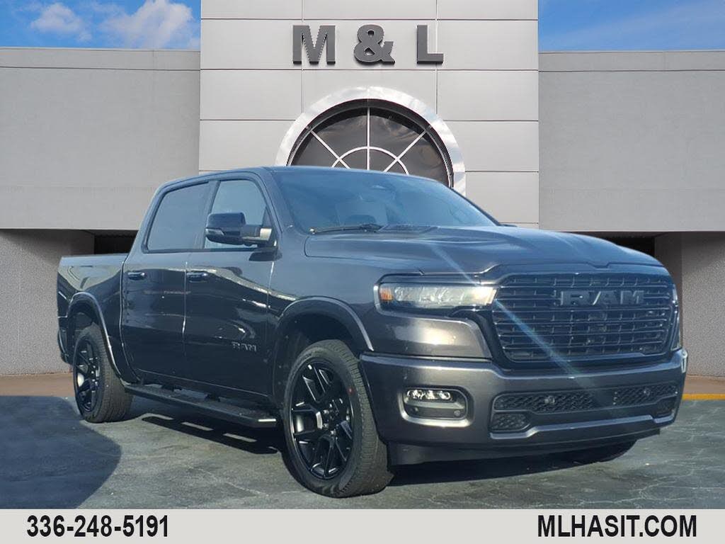 2026 RAM 1500 Laramie Crew Cab 4WD