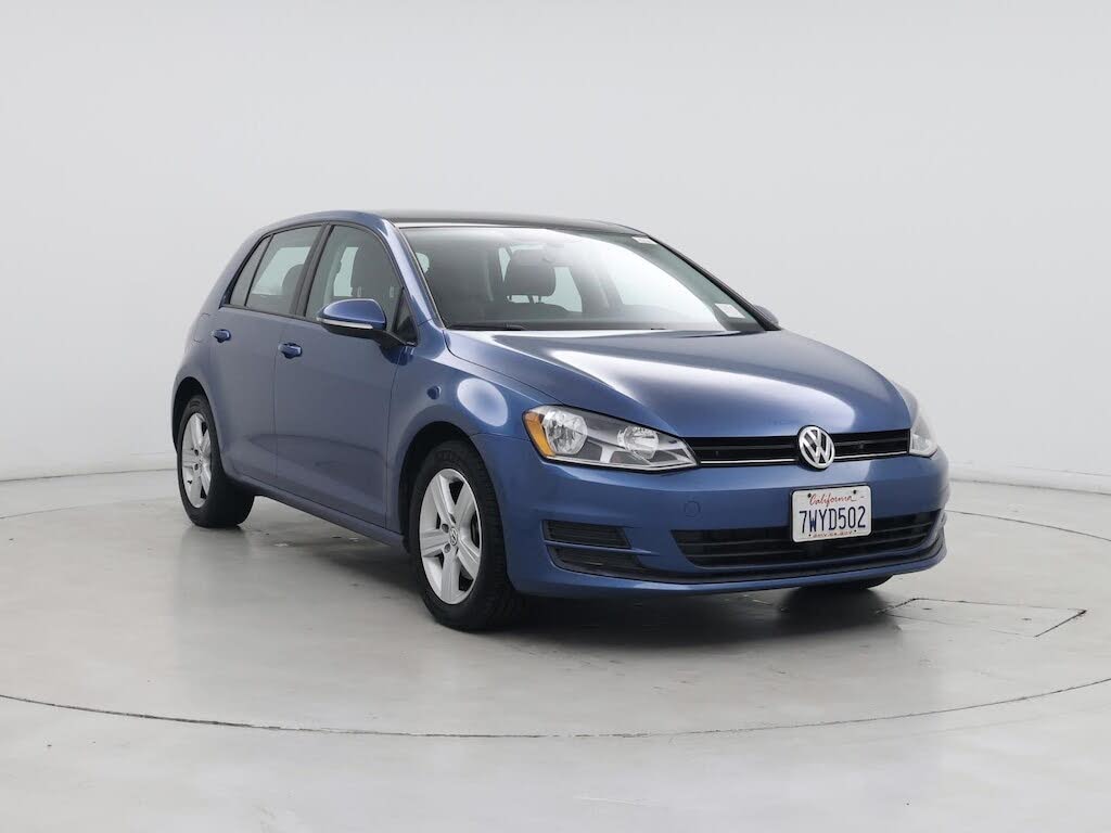 2017 Volkswagen Golf TSI Wolfsburg Edition 4-Door FWD