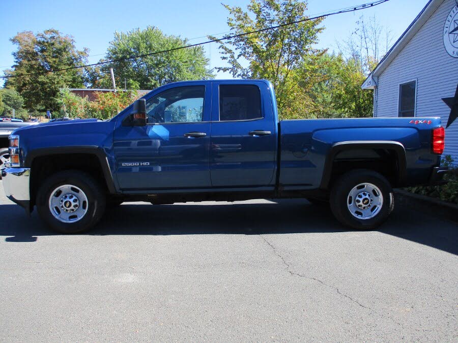 2018 Chevrolet Silverado 2500HD LT Double Cab 4WD